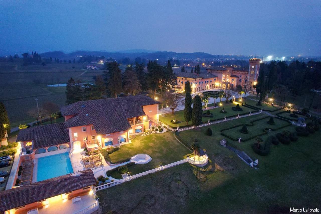 Capriva del Friuli Casale In Collinaゲストハウス エクステリア 写真