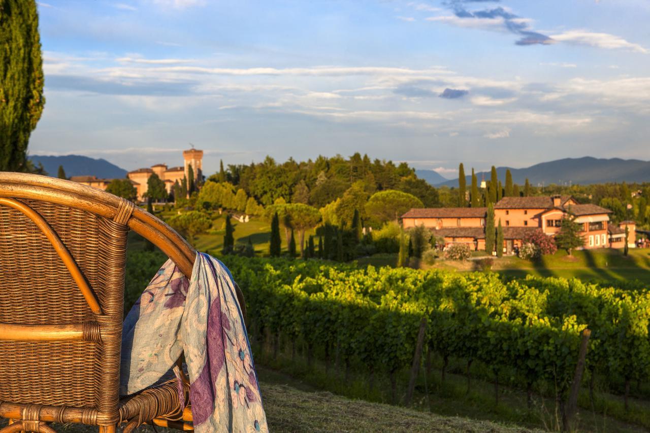Capriva del Friuli Casale In Collinaゲストハウス エクステリア 写真