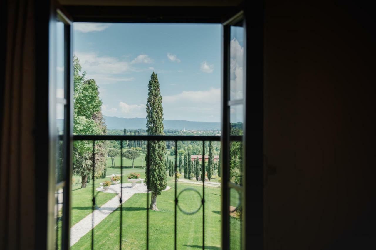 Capriva del Friuli Casale In Collinaゲストハウス エクステリア 写真